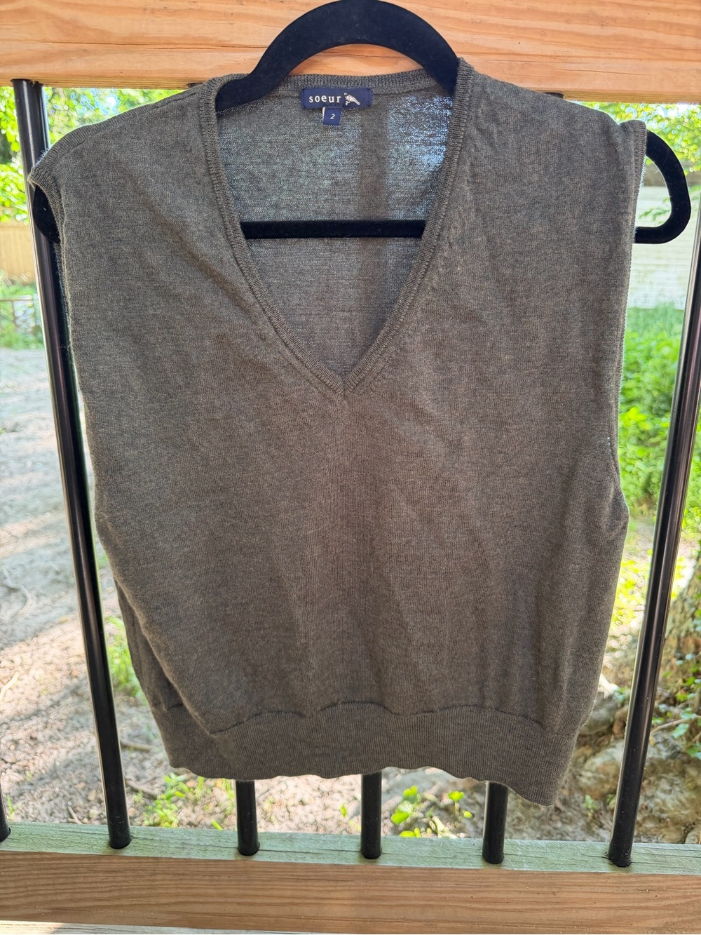 soeur Olive Green V-Neck Sleeveless Knit Sweater Vest Merino Wool